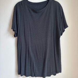 Casual Dark Gray T-Shirt